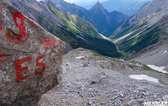 Markierter Pfad ins Zammer Loch