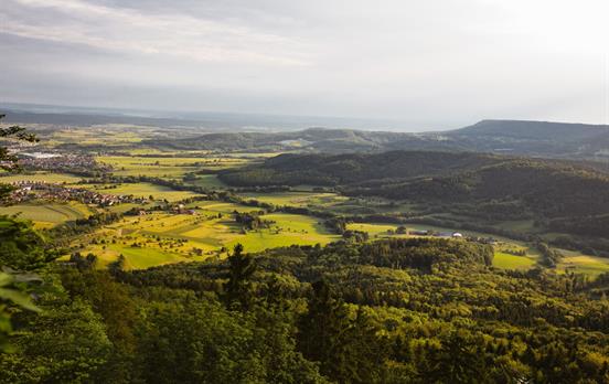 Weite Aussicht über die Schwäbische Alb