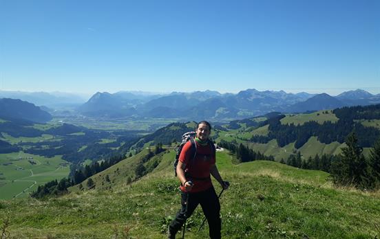 Scenic loop walk on the Brennkopf