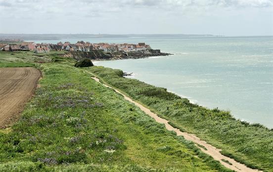 Wandern entlang der Küste