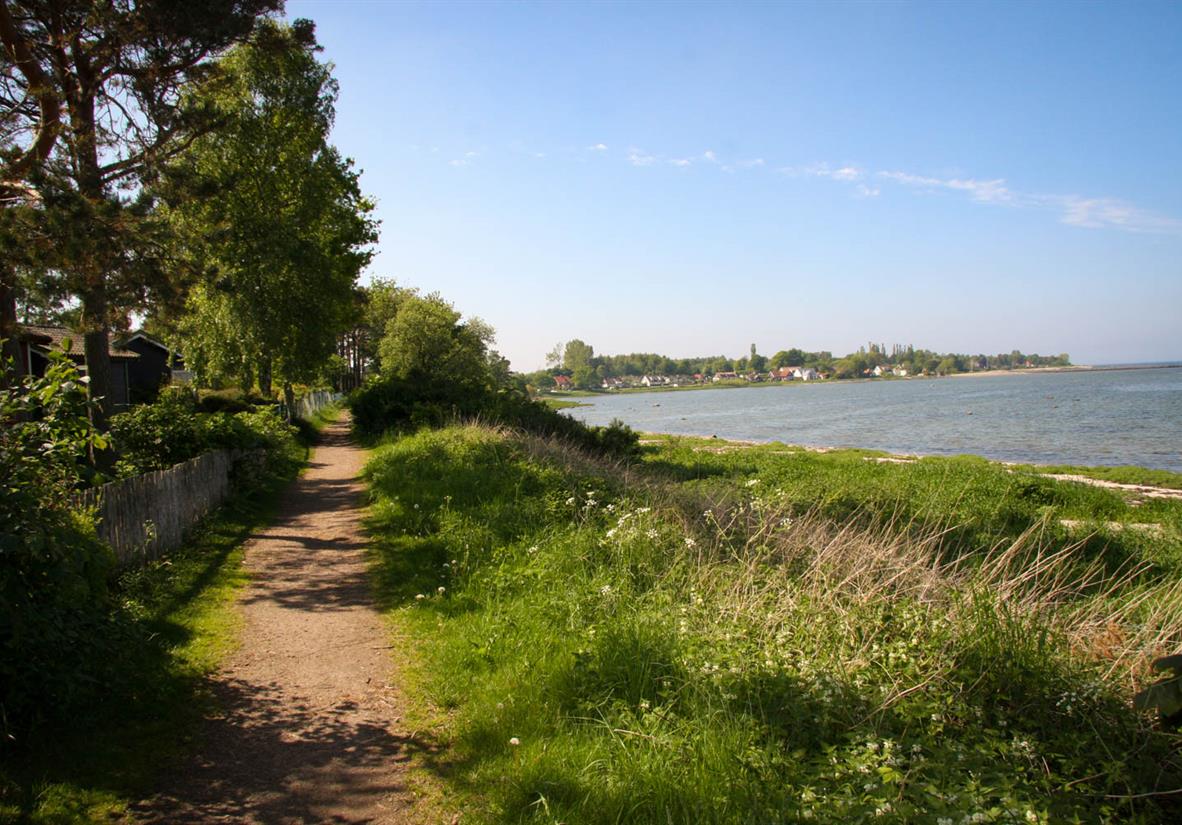 Wandern mit Meerblick auf dem Kullaleden