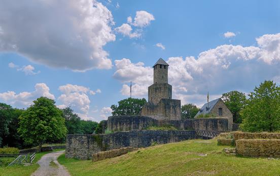 Die mittelalterliche Grimburg