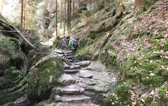 Abwechslungsreiche Streckenführung auf Malerweg