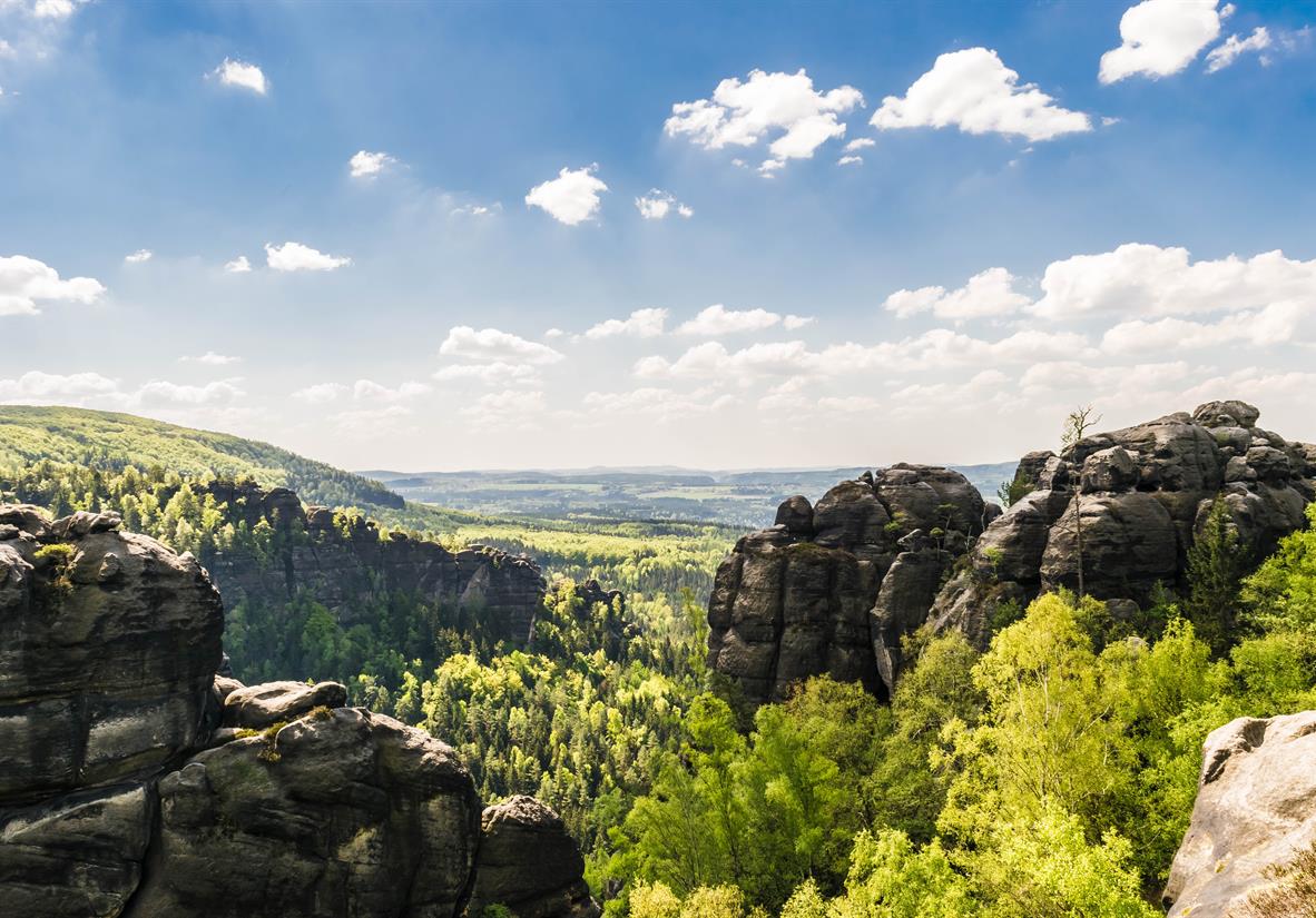 Malerweg mit Aussicht auf die Schrammsteine