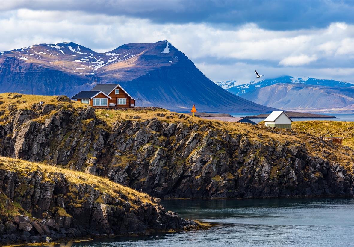 Der kleine Ort Stykkishólmur