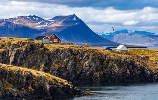 Der kleine Ort Stykkishólmur