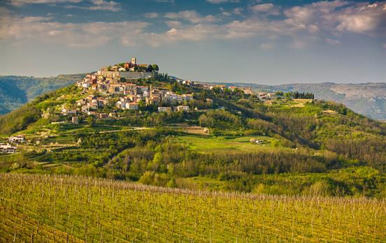 Motovun Copyright www.visitkroatien.de