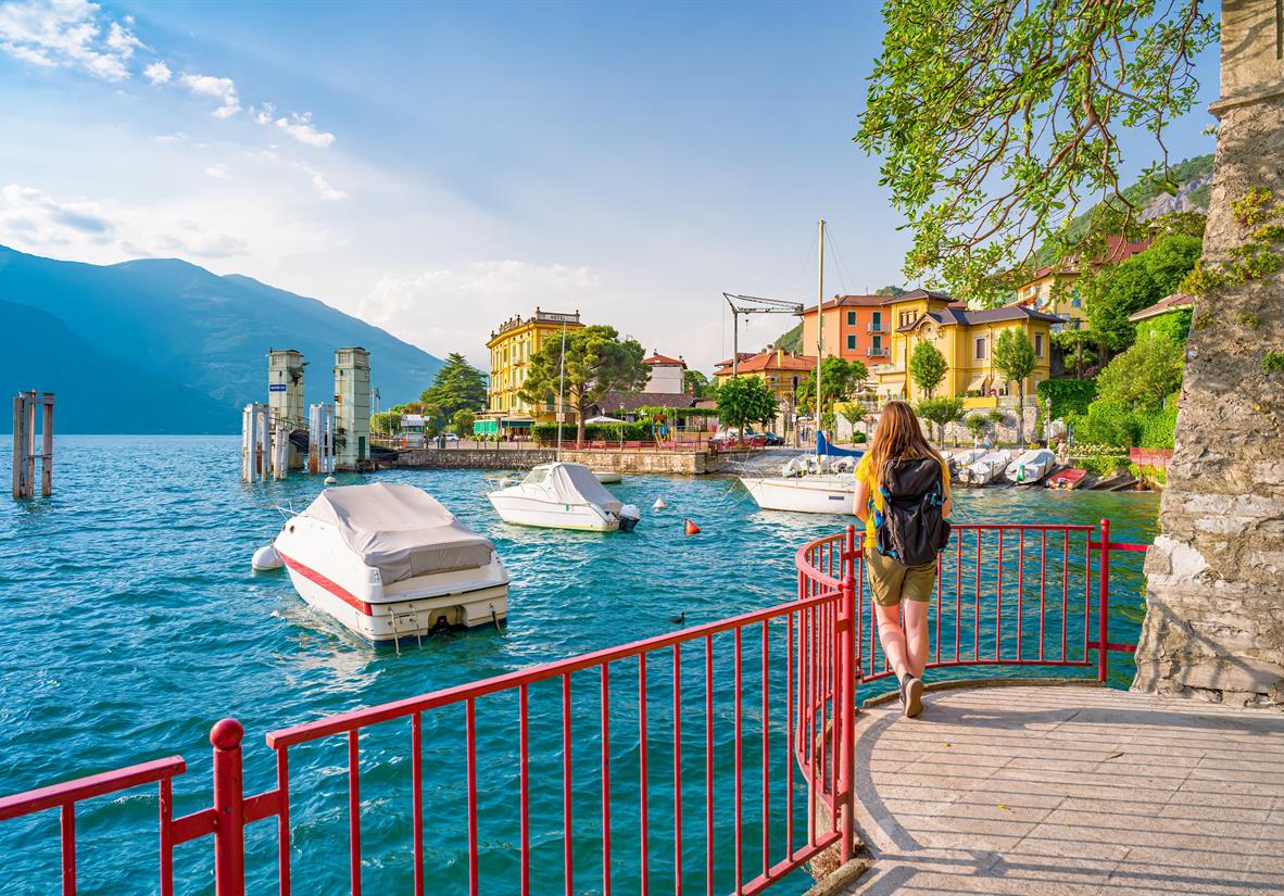 Wanderin am Comer See in Varenna