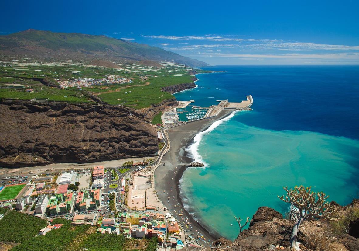 View of Puerto de Tazacorte from Mirador el Time