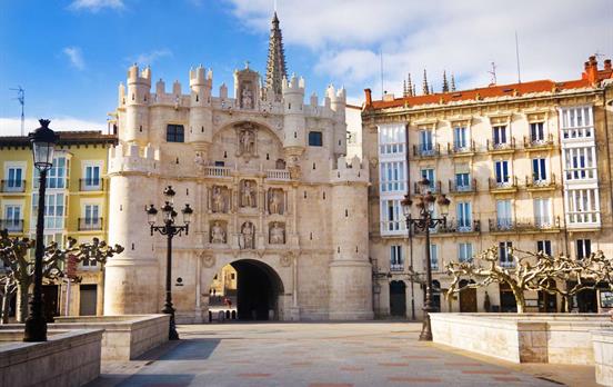 Das Santa Maria Tor in Burgos