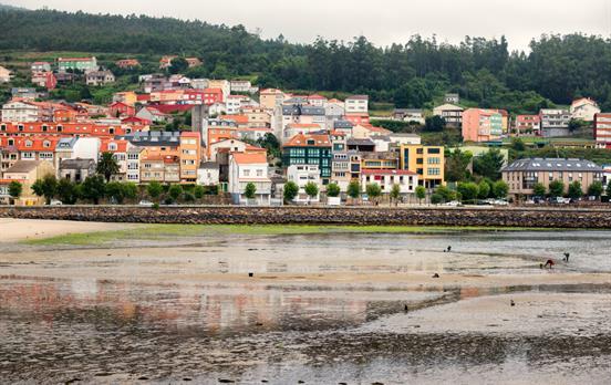 Das alte Industrie-und Fischerdorf Cee