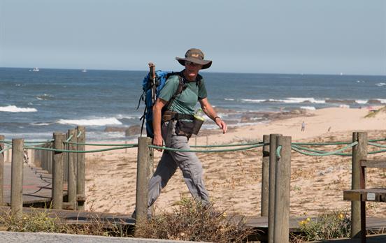 Wanderer am Strand