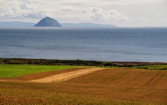Spektakuläre Aussichten auf Ailsa Craig
