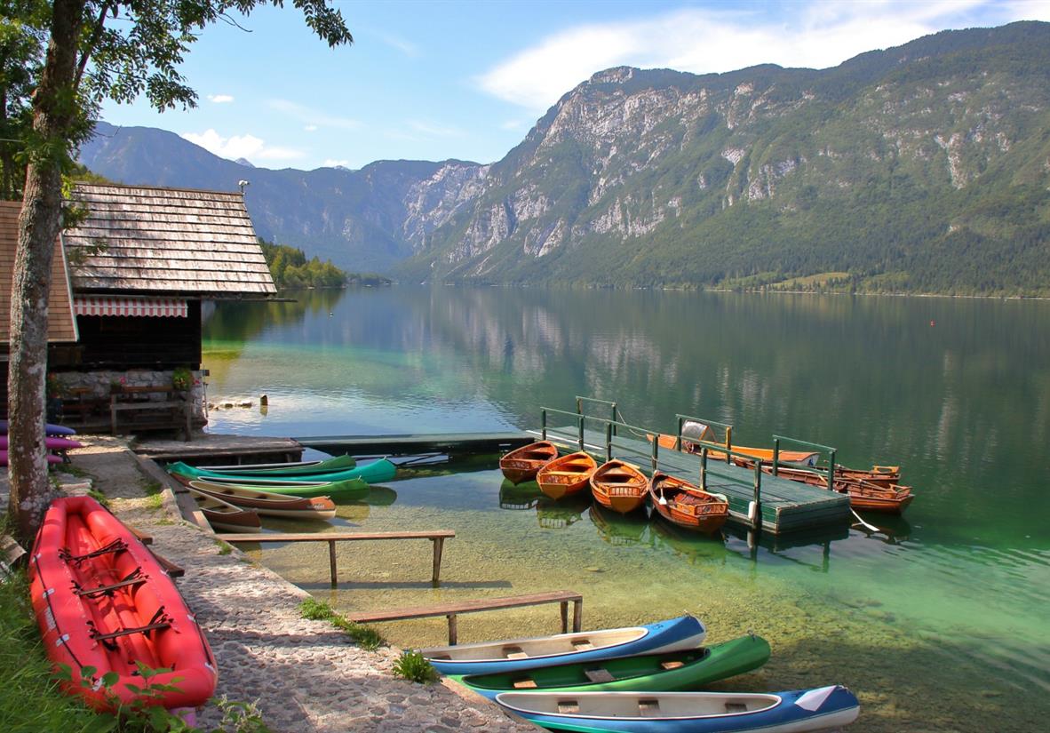 Boote am Bleder See