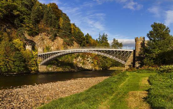 Die Thomas Telford Bridge bei Craigellachie