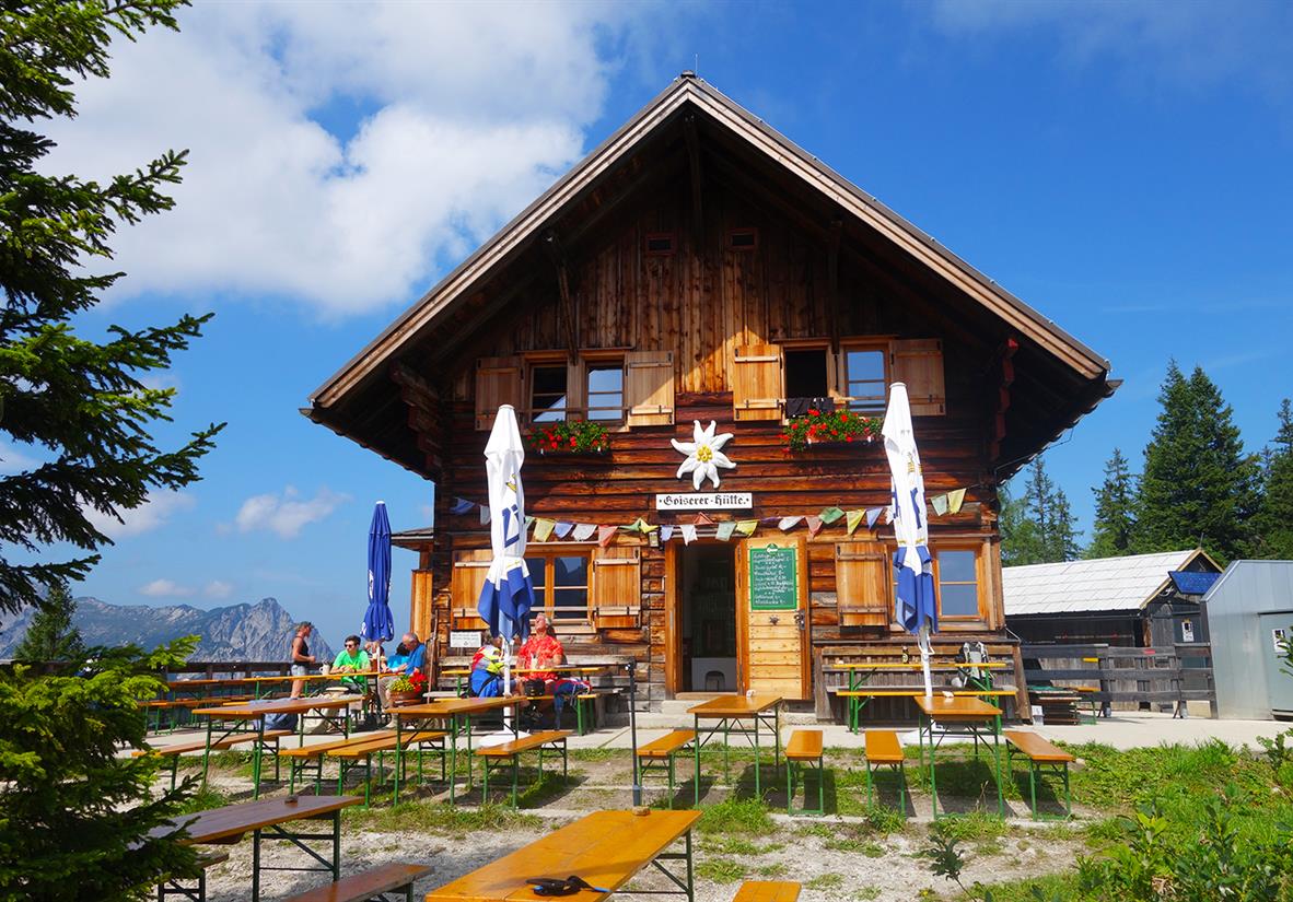 Kaiserschmarrn auf der Goiserer Hütte gefällig?