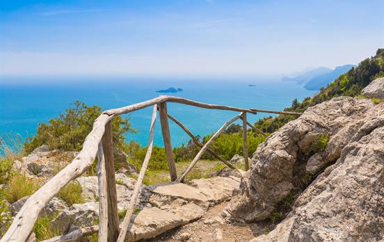 Auf dem Pfad der Götter