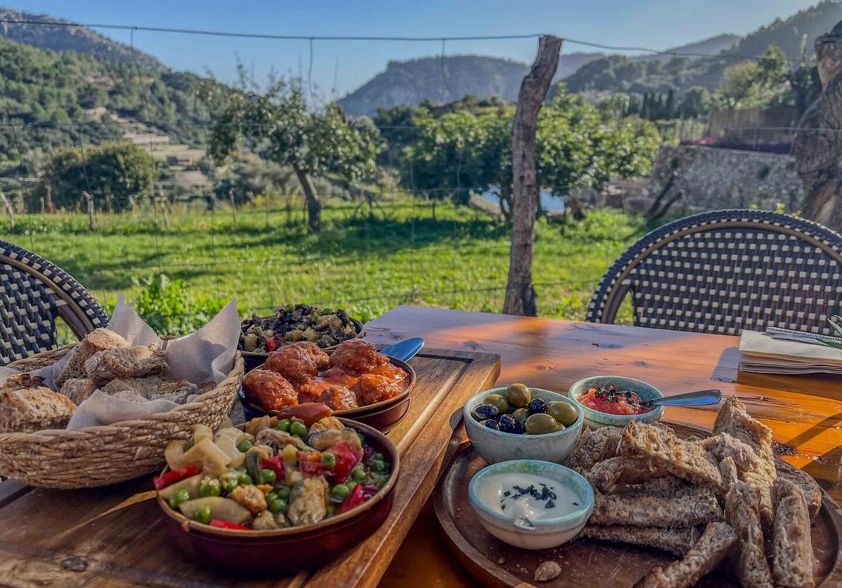 Tapas-Köstlichkeiten nach den Wanderungen