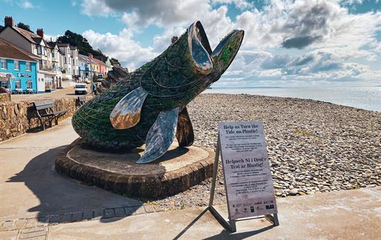 Skulptur am Amroth Beach