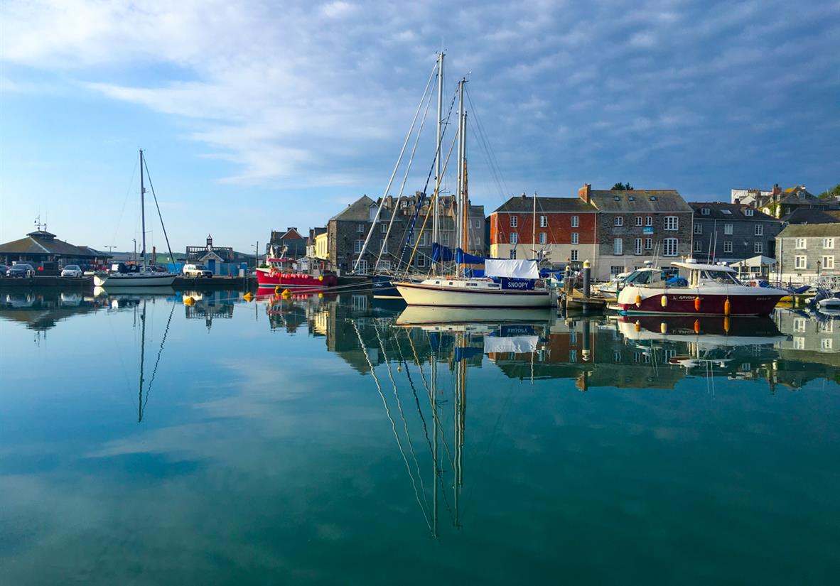 Morning strolls around the Iconic Padstow Harbour