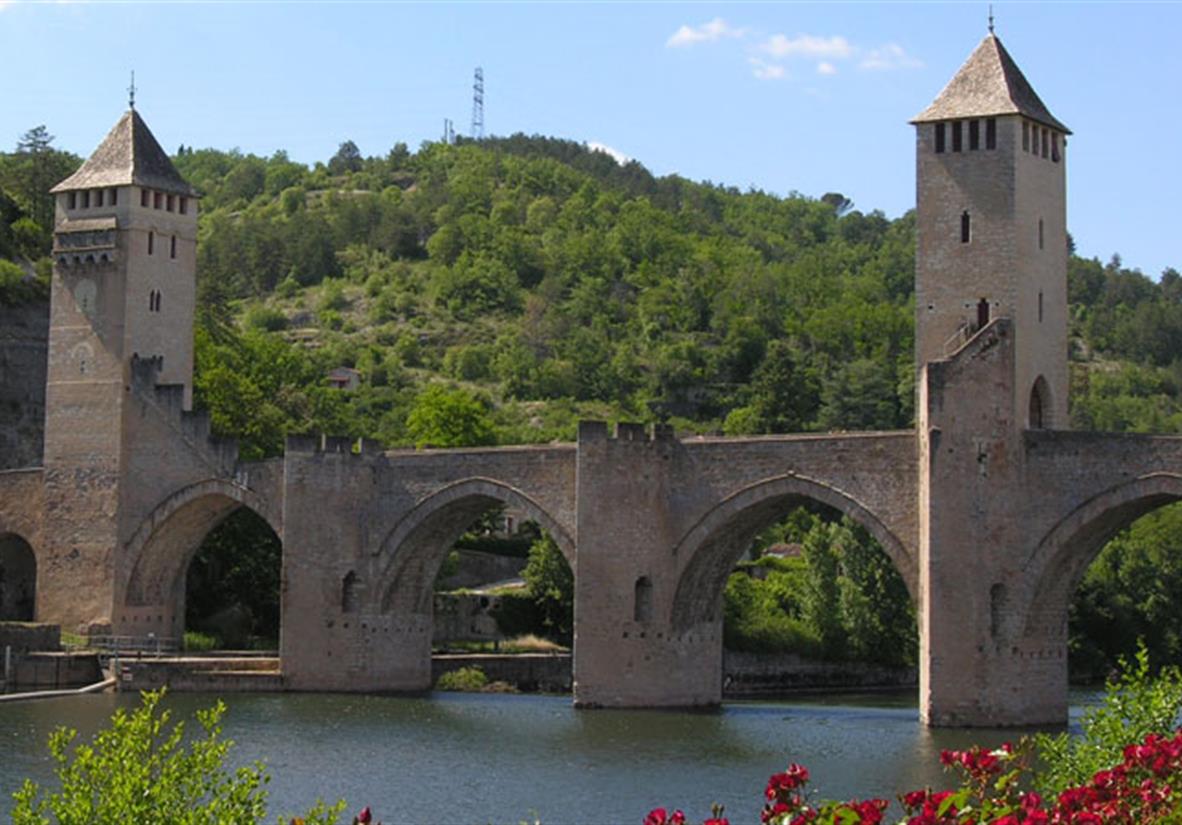 Medieval bridges and towns