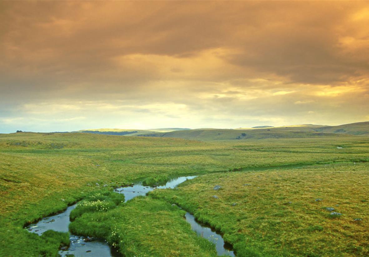 Sunrise over the Aubrec Plateau