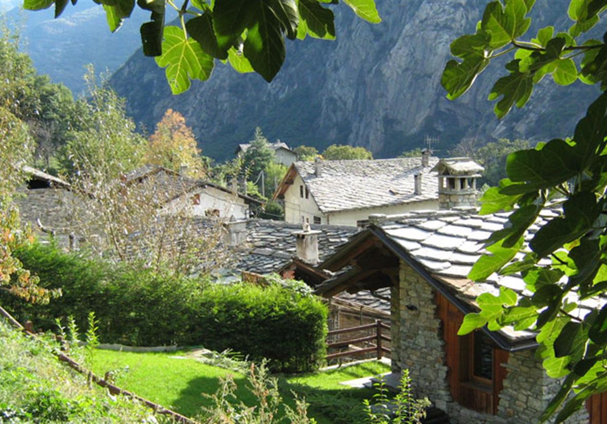 Dörfer und Gemeinden im Aosta-Tal