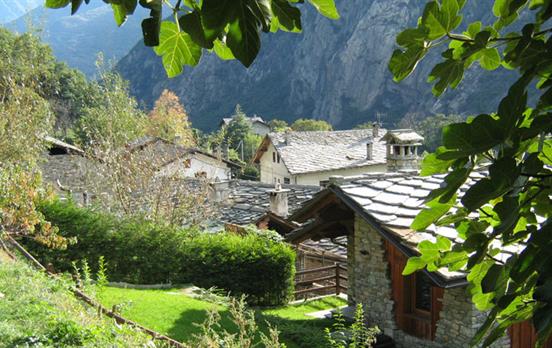 Dörfer und Gemeinden im Aosta-Tal