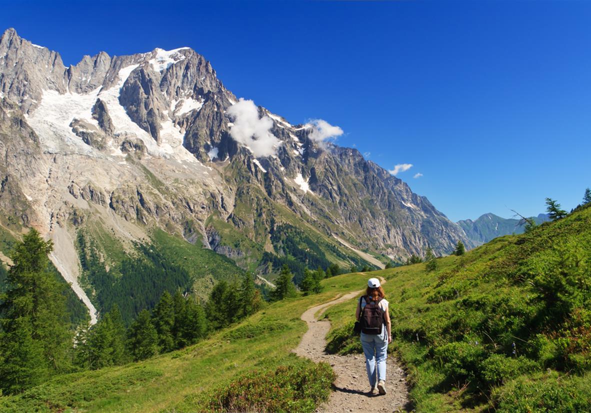 Von den Schweizer Alpen ins Aosta-Tal