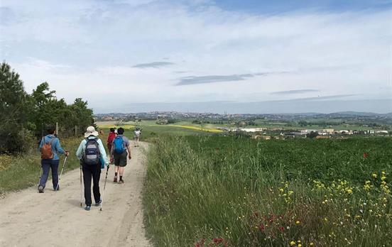 Wanderer auf der Via Francigena
