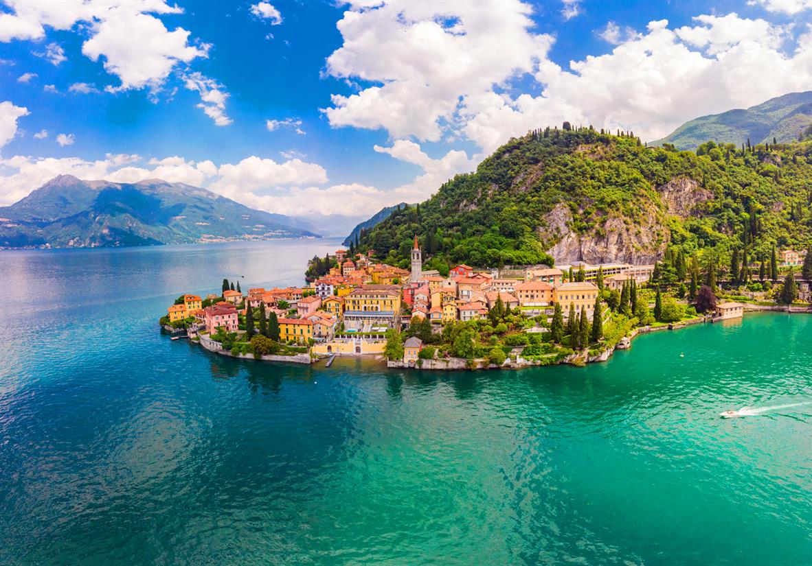 Take a ferry to Varenna