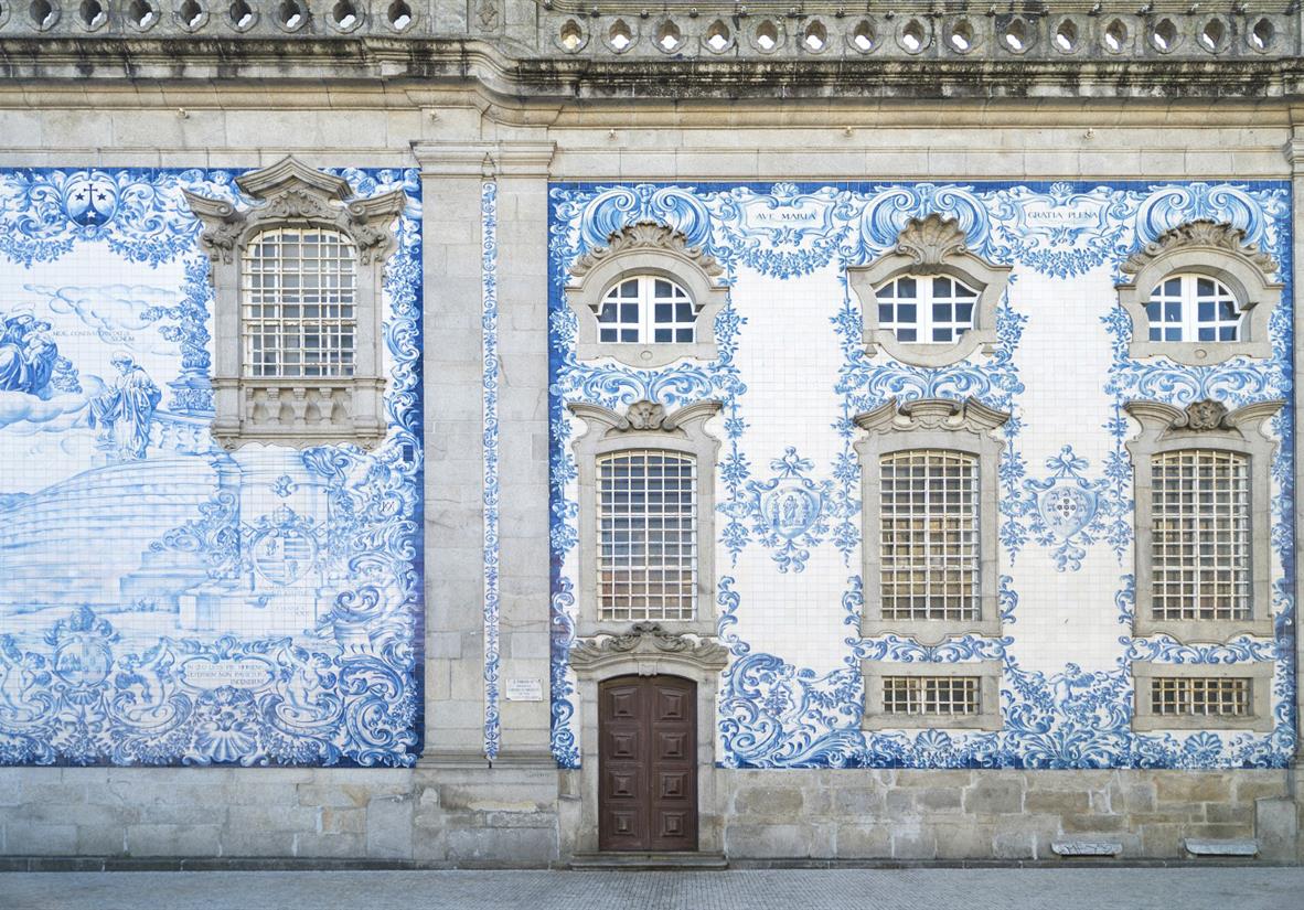 Stunning architecture in Porto
