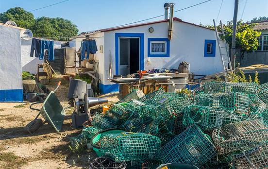 Entrada da Barca, a fishing harbour