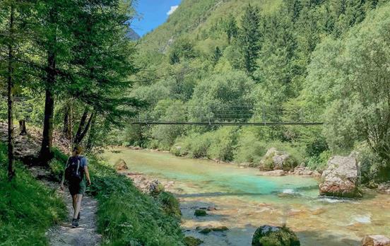 Entlang der Soca auf dem Alpe Adria Trail