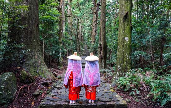 Traditionelle Kleidung am Kumano Kodo©JNTO