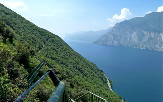 Busatte-Tempesta Treppe