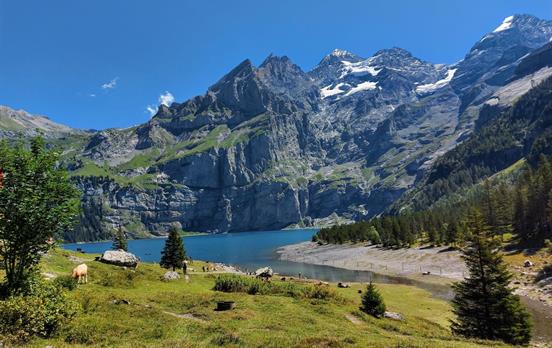 Der Oeschinensee oberhalb von Kandersteg