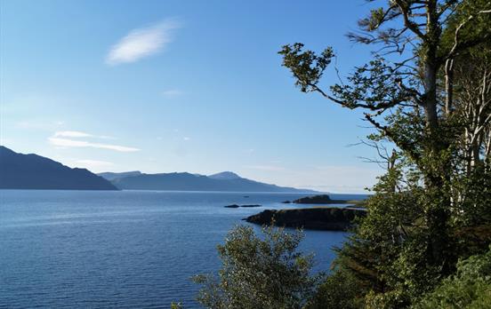 A loop walk on Raasay