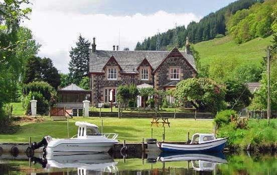 Dall Lodge, Killin